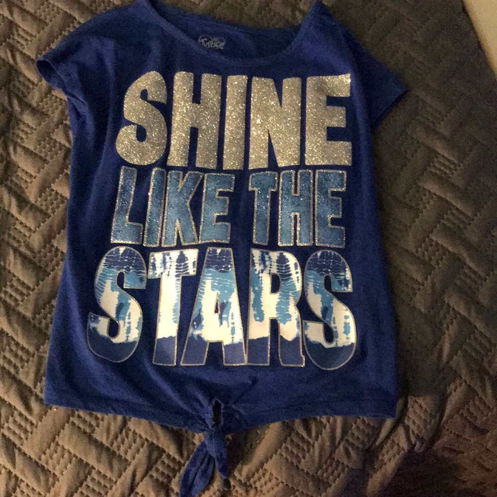 Short sleeve shirt